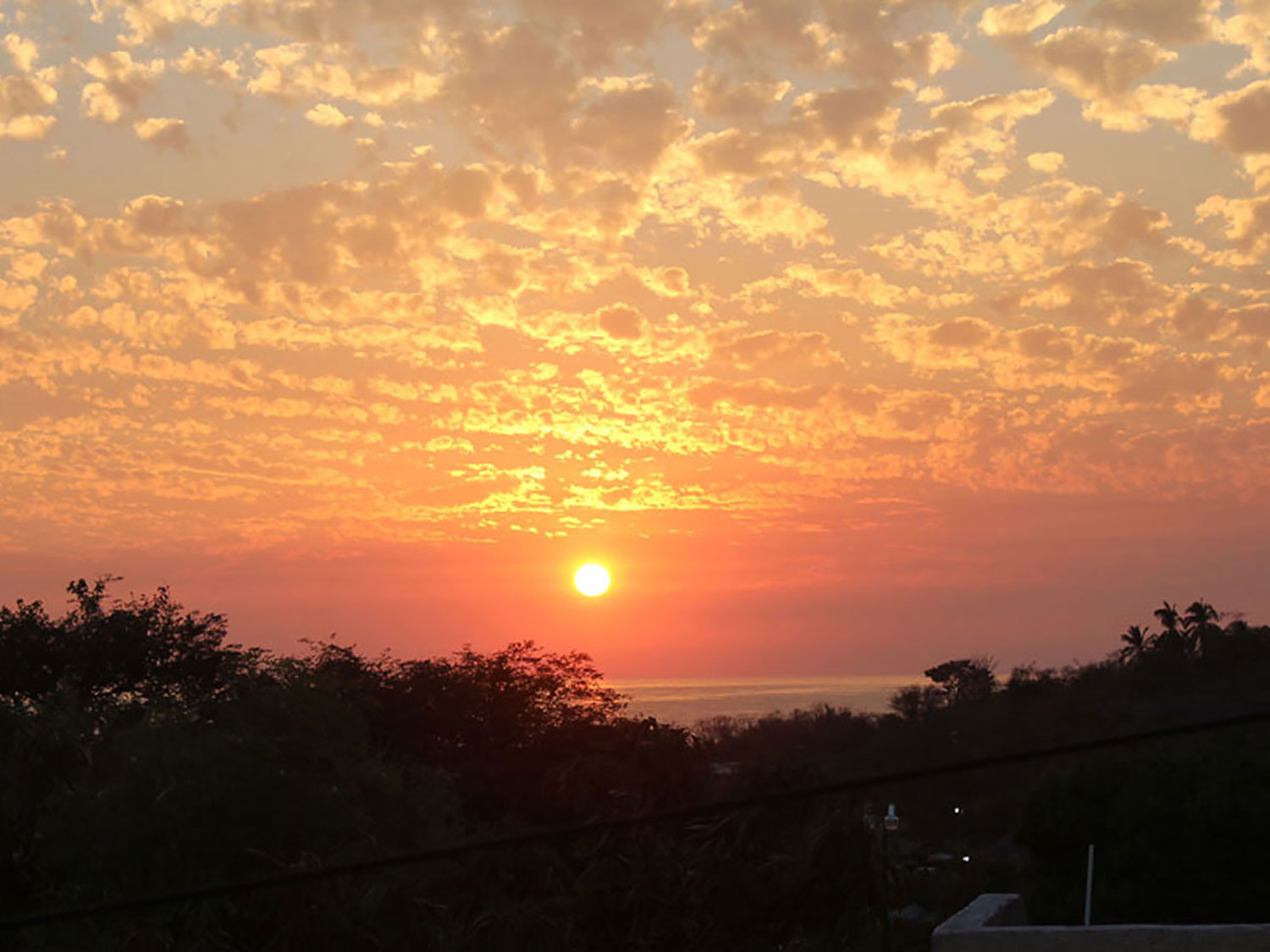 sunset puerto escondido